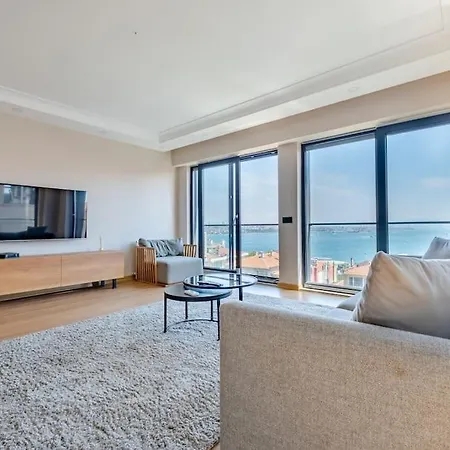 Chic Bosphorus View *